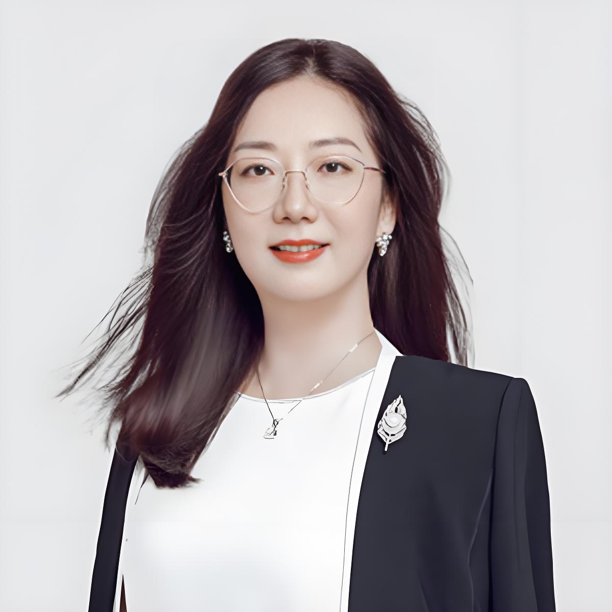 港豐集團(tuán)董事長(zhǎng)魏曉嶸